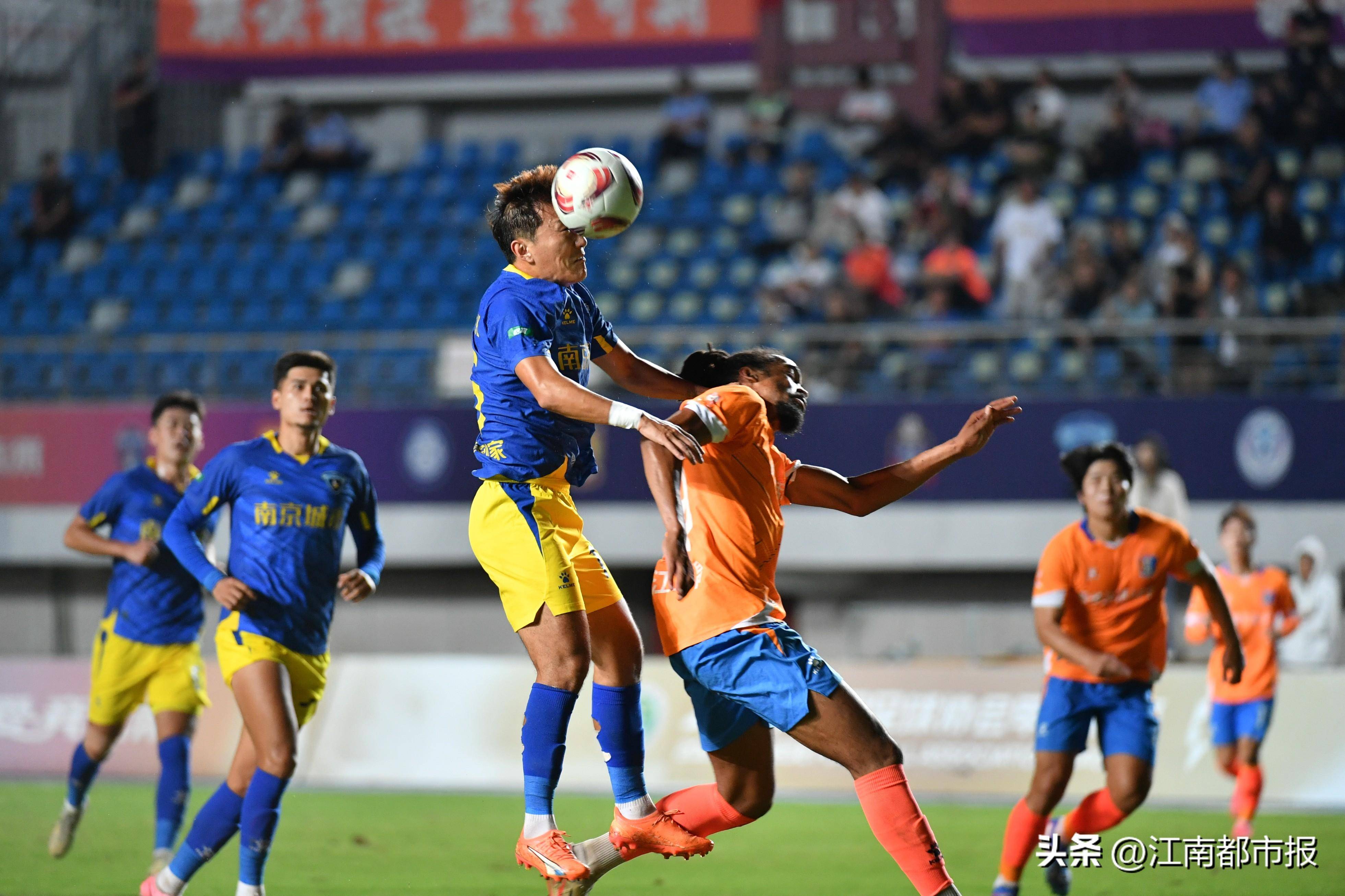 河南队抢分成功,创造四轮不败 河南队抢分成功,创造四轮不败