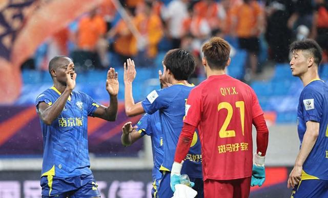 保级球队火力全开,集体冲击前十名 保级球队火力全开,集体冲击前十名